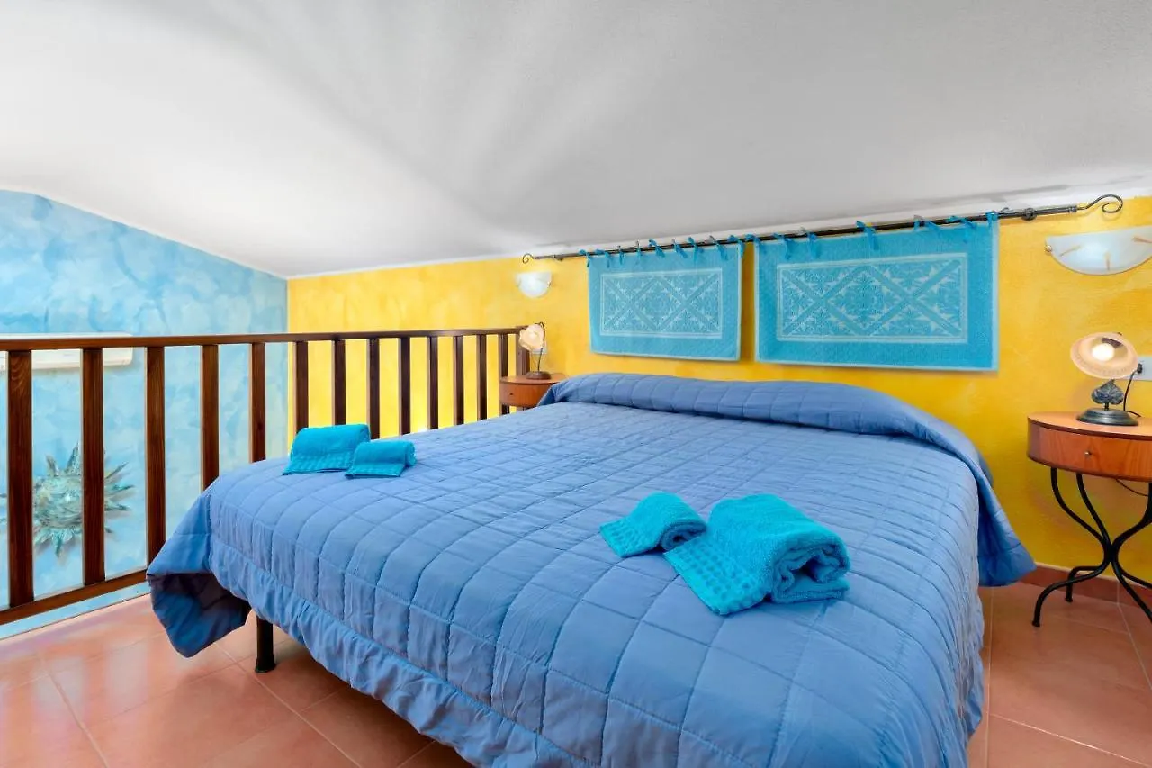 Casa de Férias Gli Ulivi Palau - La Zirichelta Vila